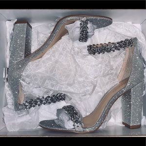 Jewel Badgley Mischka Women’s Maura Heeled Sandal